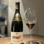 Jfree - ステファン・オジェのコート・デュ・ローヌ。
グルナッシュがメインにしては、軽い造り。「スパイシー」とご説明もありましたが、このぐらいのシラーのセパージュだと、そのニュアンスはほとんどないですね(^^)