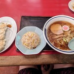 手打ラーメン 珍来 - 