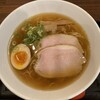 Noboru - 醤油ラーメン。透き通ったスープ