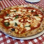 Pizzeria da Ciro - マルゲリー夕  モツァレラチーズバジル