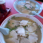 マルケン - 手前大盛チャーシューメン＠500円・奥チャーシューメン＠450円