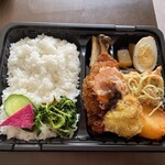 Vivo - ミックスフライ、野菜のフライが、バリ旨\(//∇//)\