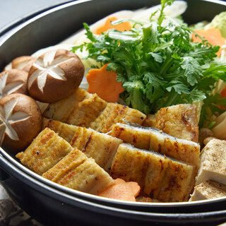 Our proud "Eel Sukiyaki" that you can't taste anywhere else