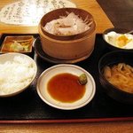 豚丸商店 - 豚ガールズランチ