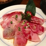 港南台関内苑 - 和牛上カルビ（A-5）1780円