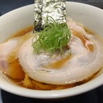 うずとかみなり - 醤油RAMENのハーフサイズ(900円)