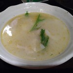 こま - 鳥スープ餃子