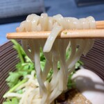 うずとかみなり - 湘南LAKSA 地鶏味玉載せ(1650円)