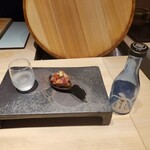 鮨 無垢/鮨 白銀 - ネギトロのペアリング､日本酒水芭蕉