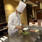 龍潭 - チャンプルーを調理