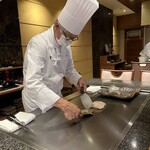 龍潭 - 鉄板で調理