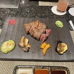 龍潭 - サーロイン　ミディアムレア