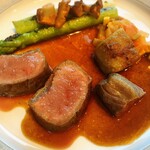 ベージュ アラン・デュカス 東京 - 