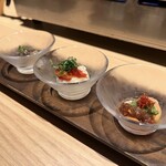 焼うおいし川  六本木凛華楼 - スッポンの肝刺し アオリイカの洋風塩辛 キンキの旨煮