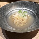 焼うおいし川  六本木凛華楼 - 濃厚ハマグリ出汁の冷麺