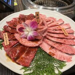 焼肉 但馬屋 - 