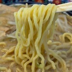 Shirokuma Ramen - 麺リフト