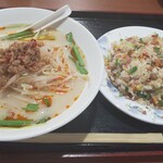 台湾料理 六順園