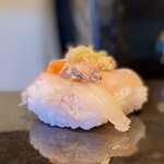 立ち食い弁慶 - カワハギ肝のせ