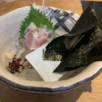 いわしのや平 - 刺身となめろう。