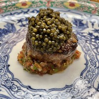 美会 - 8月　和牛のキャビアのせ