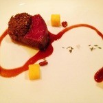 SALONE 2007 - 2013.9. 牛フィレのアッロスト コン ペスト ディ タルトゥーフォ