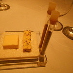 ラ・ベ - 北海道産無塩バターとフランス産海藻バターとハーブ塩