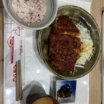 名古屋名物 みそかつ 矢場とん - 