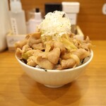 しののめヌードル - ミニ豚生姜煮丼(?)