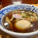 つけそば 神田 勝本 - スープ(特製の豪華トッピング)
