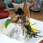 せきの - 沼津産 地鯵丼￥1100