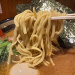 麺家 龍 - 麵リフト