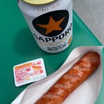 円山球場食堂 - 串フランク＋ビール黒ラベル