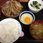 Tachibana - 牛肉定食750円　すき焼き風です
