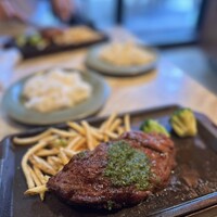 THE RIGOLETTO -  THE RIGOLETTO -