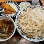 うどん 康 - 肉つけ汁うどん（大盛）