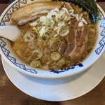 東京豚骨拉麺 しゃかりき - しゃかりき角煮ラーメン
