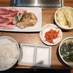 Hitori Yakiniku Enya - 料理