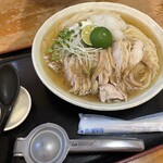 手打ちうどん やまびこ - 鳥すだちおろしうどん大盛950円