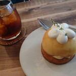 おやつカフェ ホリック - もものタルトと水出しコーヒー