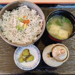 道の駅 多々羅しまなみ公園 - 料理写真:釜揚げしらす丼（¥990）（税込）