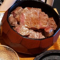 OSAKAきっちん。 東急プラザ渋谷店 - 松(イチボ150g+和牛50g) OSAKAきっちん。 東急プラザ渋谷店 - 松(イチボ150g+和牛50g)