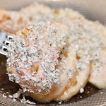 ファイ - 白桃のカルパッチョ風 ゴルゴンゾーラチーズかけ