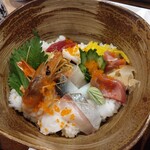 Ayukawa Zushi - 海鮮丼800円