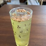 ギョウザとカレーのてっちゃん - アイス緑茶