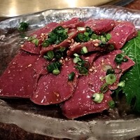 焼肉 スタミナ苑 - ハツ刺し