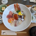 風波 - 大漁海鮮丼