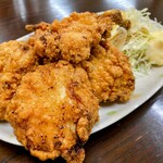 佐野らーめん 亀嘉 - 鶏のから揚げ 660円