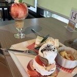 桃の農家カフェ ラペスカ - 