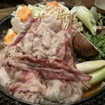 Kyoumachikoishigureshinjuku - 国産黒毛和牛と京野菜のすき焼き